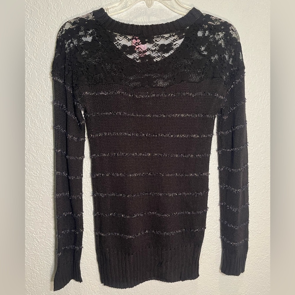 DOLLED UP by Fang Cute & Sexy Black Sweater w/Lace & Metallic Details Size S - Picture 4 of 10